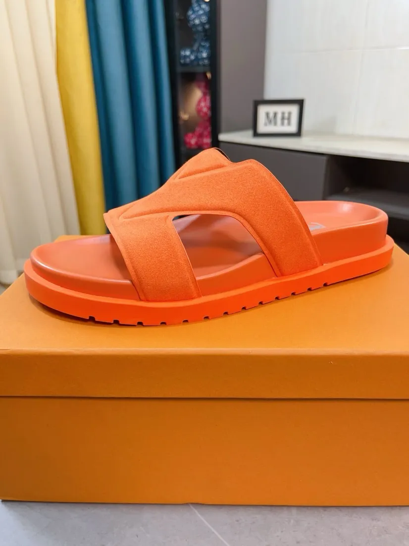 Men's shoes 💰300🌹🌹【LV】Multi-color new men's slippers, original top quality version, original special frosted cowhide➕sheepskin inner and side, non-slip combination sole, more stable walking, more comfortable and lightweight, high-end and generous, size: 38~44